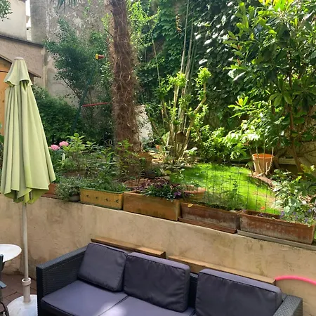 Rez-de-jardin Prive